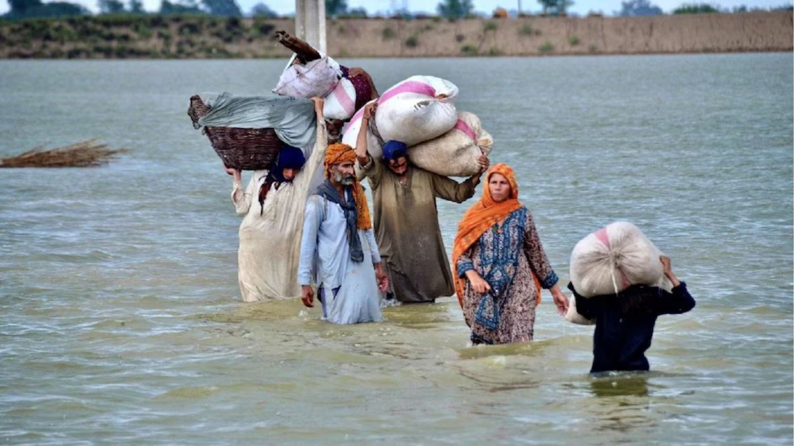 पाकिस्तान के मुजफ्फराबाद में इमरजैंसी घोषित, 
