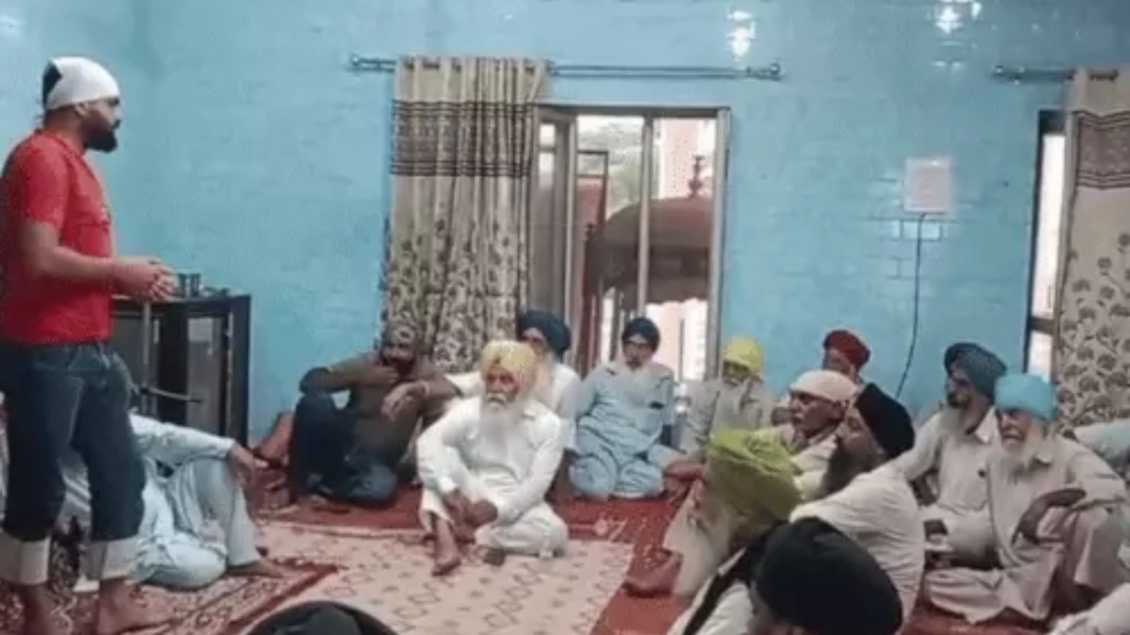 जालंधर के गांवों में भी प्रवासियों के खिलाफ प्रस्ताव पारित, 