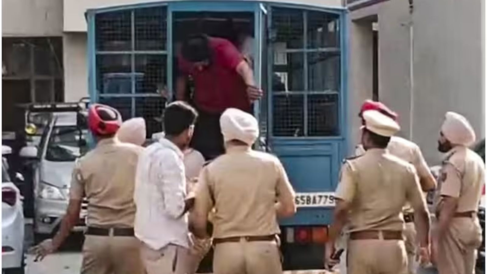 मनोरंजन कालिया के घर पर ग्रेनेड हमले के मास्टरमाइंड की कोर्ट में दोबारा पेशी, 