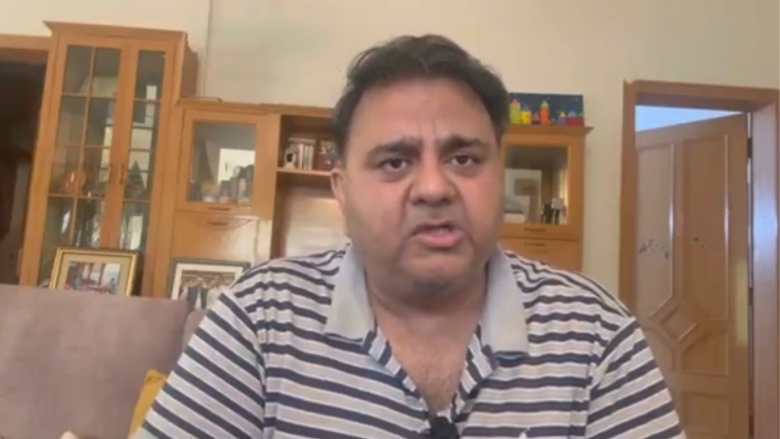 पाकिस्तान के पूर्व मंत्री का बड़बोला बयान, 