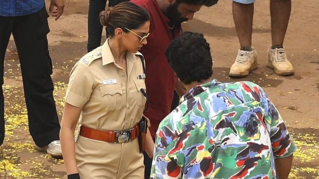  'सिंघम अगेन' की शूटिंग पर बेबी बंप के साथ नजर आईं Deepika Padukone,  