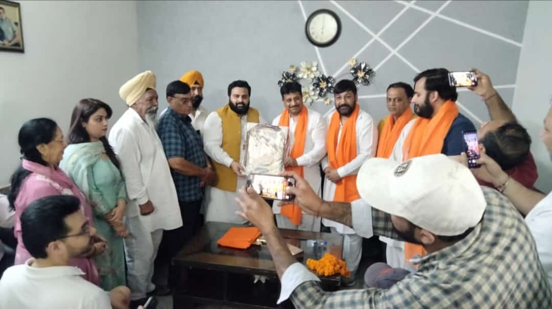 जालंधर में AAP कोऑर्डिनेटर अर्जुन खुराना ने बुलाई मीटिंग,