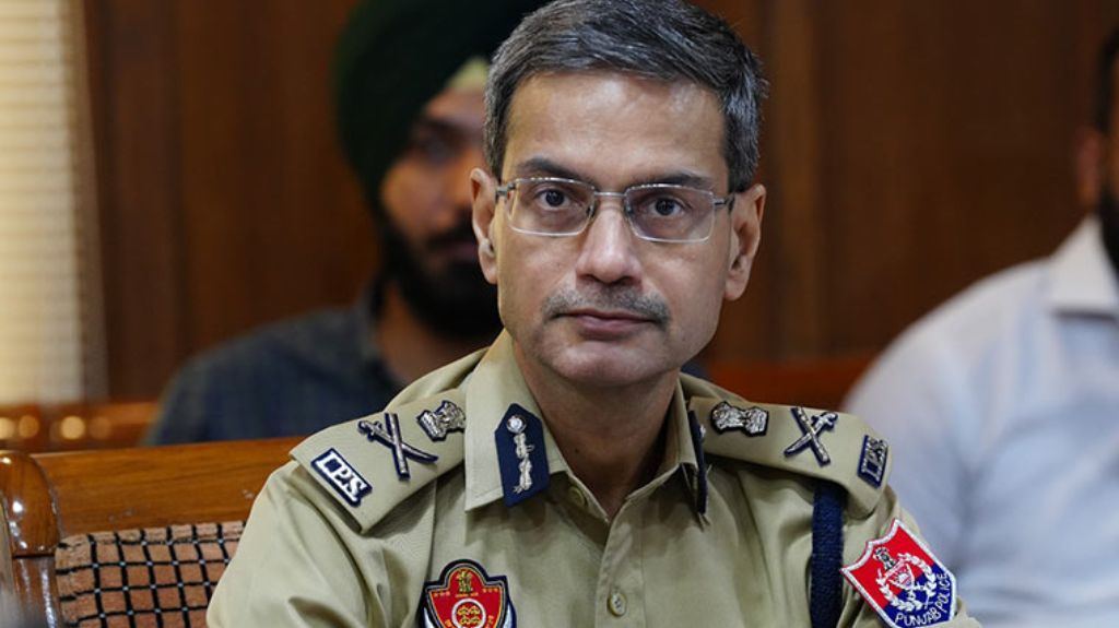DGP गौरव यादव ने 11 जिलों के SSP को भेजा नोटिस, 