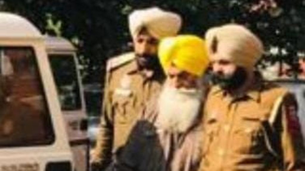 पंजाब पुलिस ने आतंकवादी परमजीत ढाडी को अमृतसर एयरपोर्ट से पकड़ा