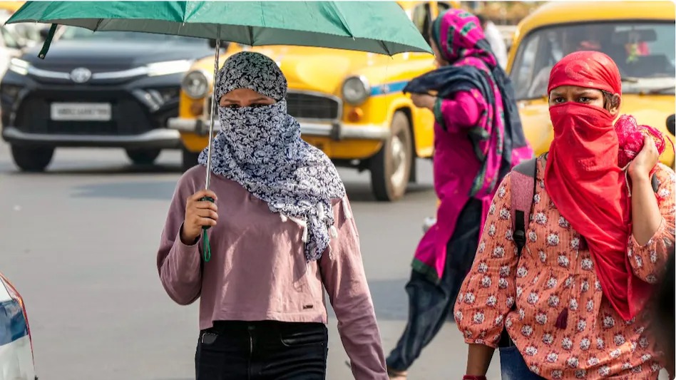 सुबह हो या रात, हर वक्त गर्मी से बुरा हाल