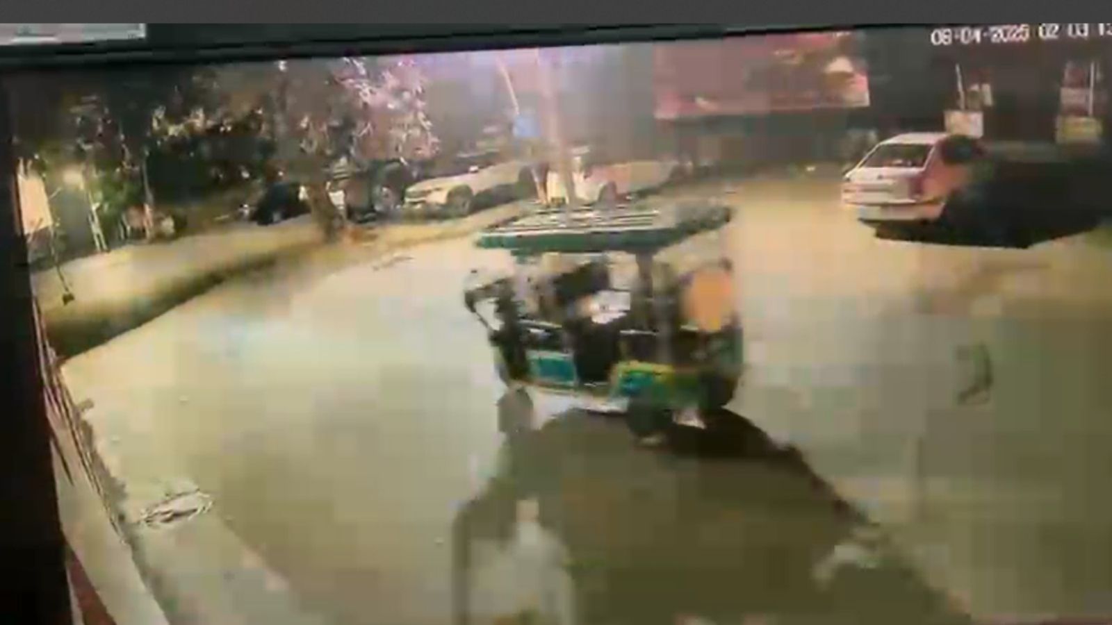 मनोरंजन कालिया के घर पर हुए हमले की ग्रेनेड सीसीटीवी फुटेज आई सामने, 