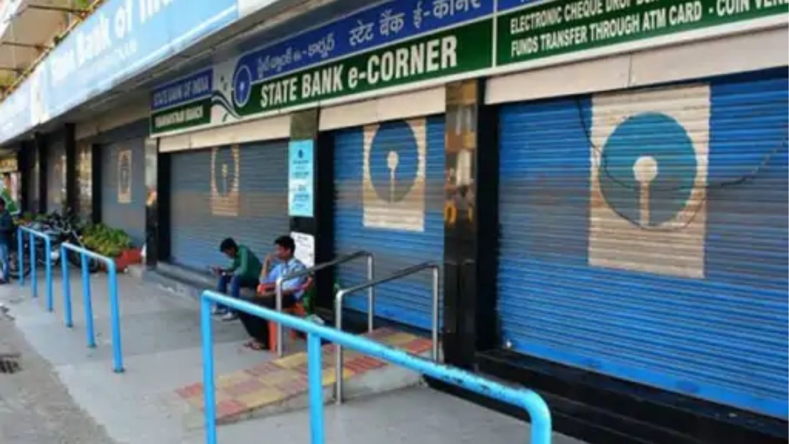 Bank Holidays : मई महीने में 12 दिन बैंक रहेंगे बंद,