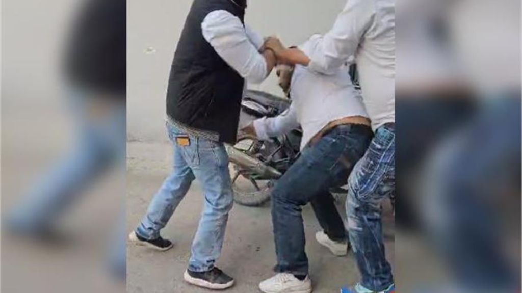 लुधियाना में गैंगस्टर की सरेआम गुंडागर्दी, 