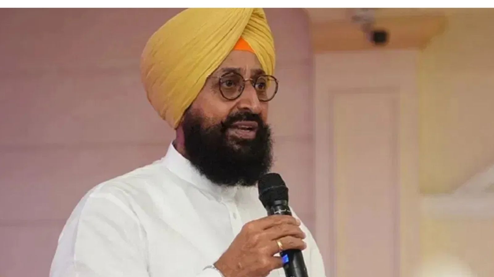  बम वाले बयान  को लेकर प्रताप सिंह बाजवा  पर बड़ा Action, 