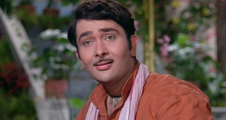 Randhir kapoor कपूर खानदान में सीनियर और अपने पिता