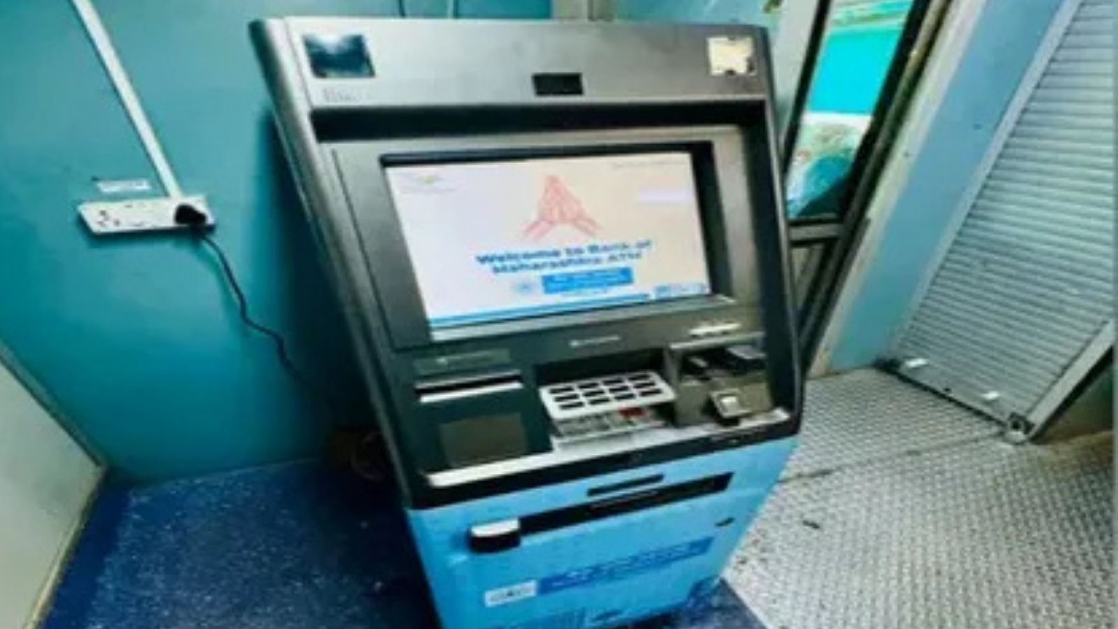 रेलवे का नया कदम, अब ट्रेन में भी मिलेगा ATM, 