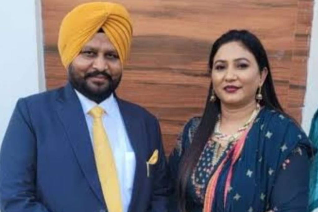 विजिलेंस ने भाजपा महिला नेता और उसके पति को लिया हिरासत में