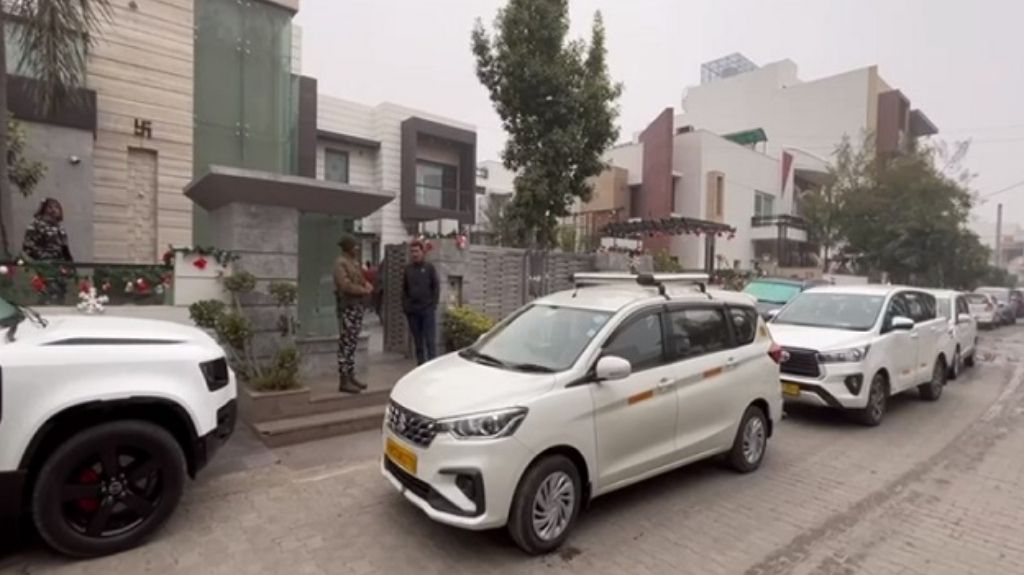 कांग्रेसी विधायक सुरेंद्र पवार के घर ईडी की रेड