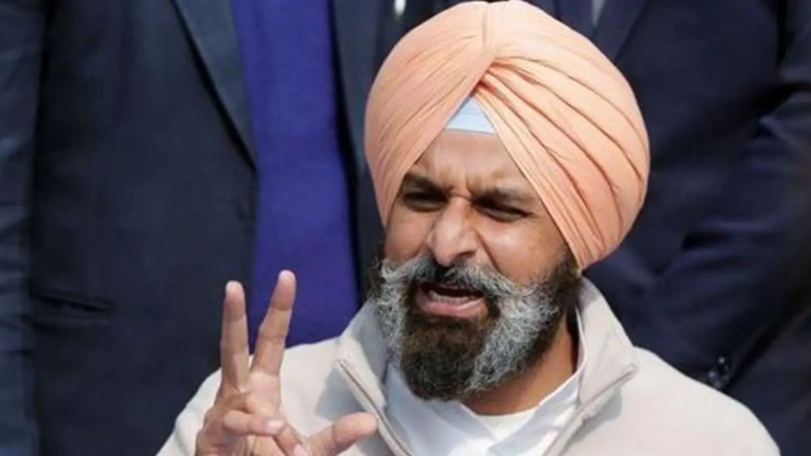 बिक्रम मजीठिया को राहत नहीं, 
