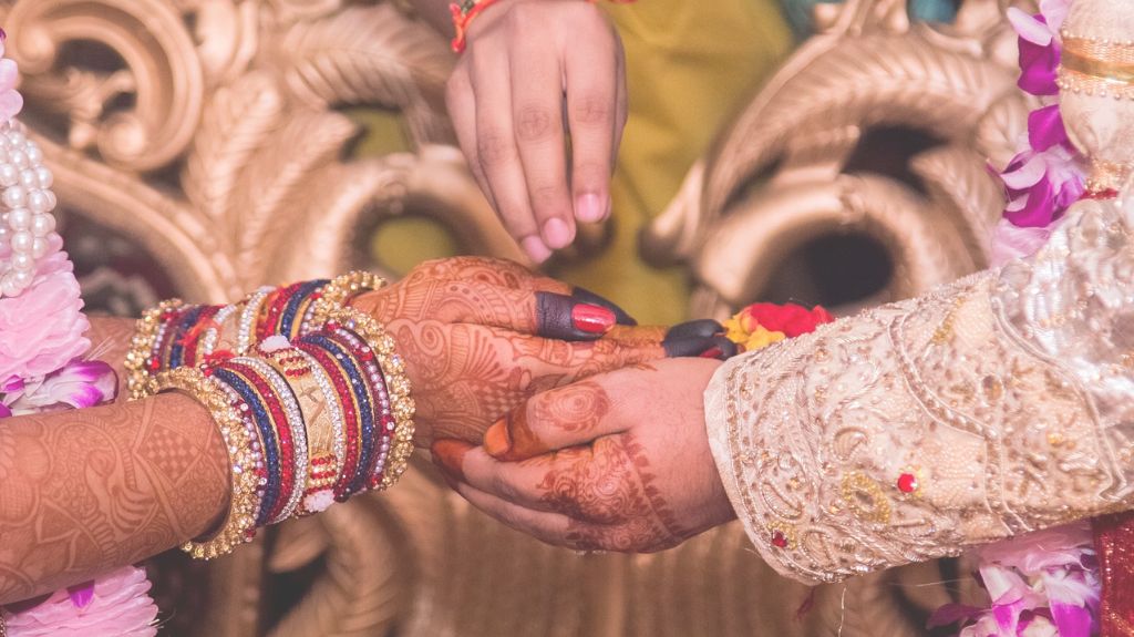 जम्मू कशमीर में आनंद मैरिज एक्ट को मिली मंजूरी, 