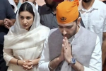 Golden Temple में नतमस्तक हुए राघव चड्ढा और परिणीति चोपड़ा, जल्द करने वाले हैं शादी