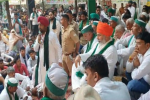 चंडीगढ़ बॉर्डर पर डटे किसान, 