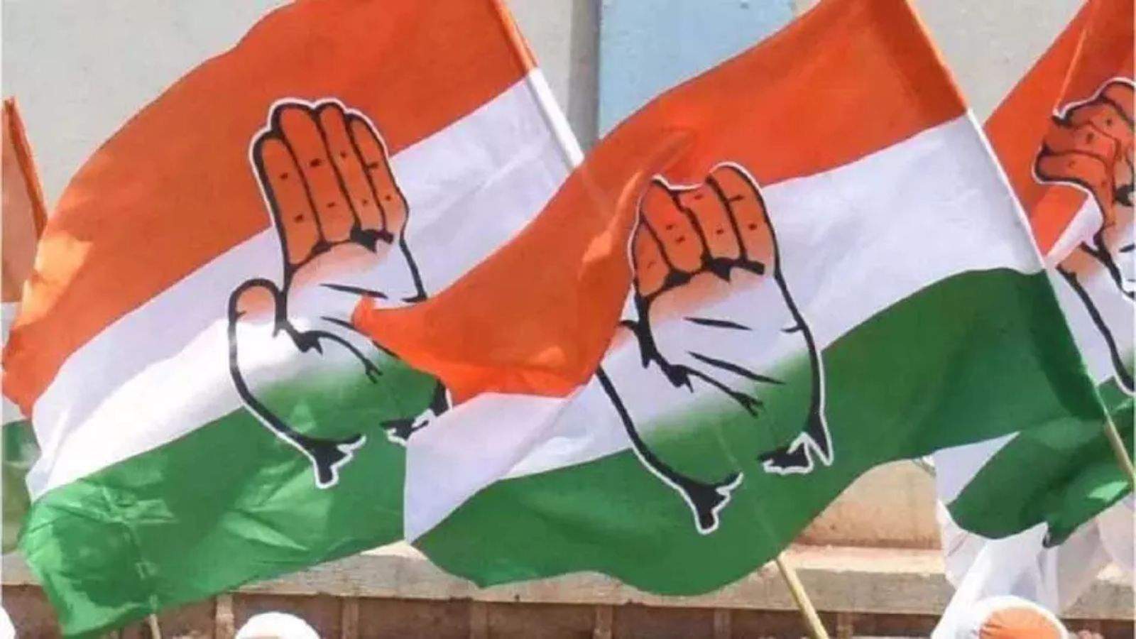 Big blow to Congress before Punjab by-elections