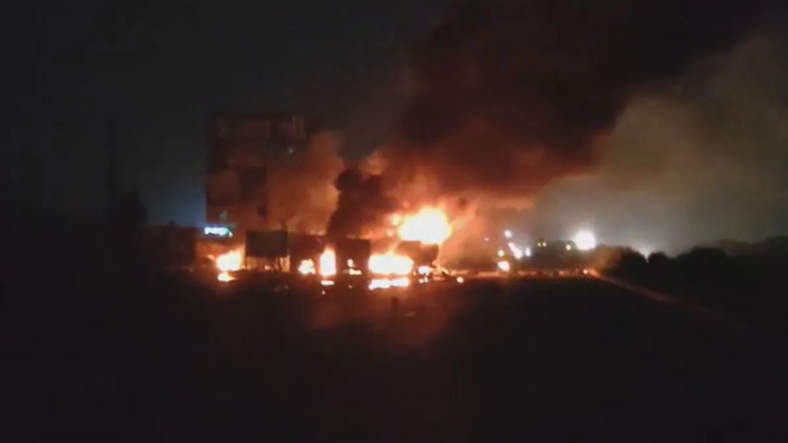 200 cylinders exploded on National Highway Rajasthan