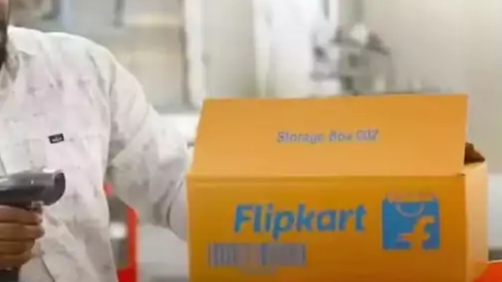 221 iPhones worth crores of rupees stolen from Flipkart truck in Punjab