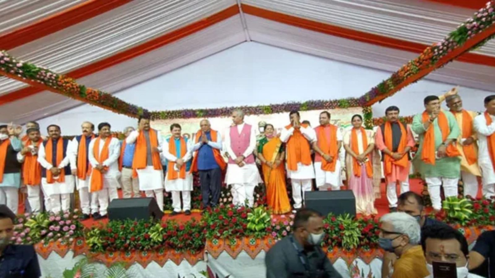 All Gujarat ministers resigned