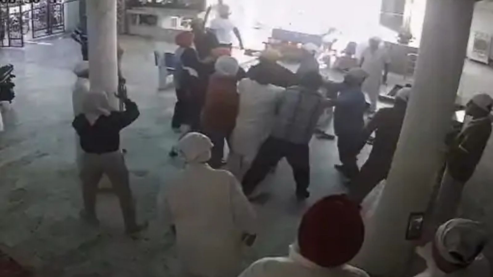 Two parties clash over the leadership of Gurdwara Sahib in Punjab
