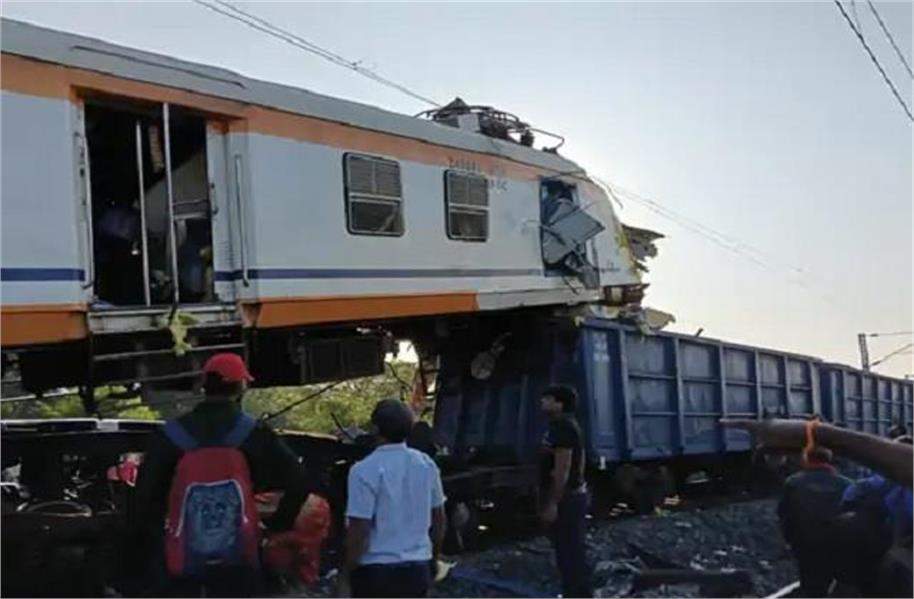 10 killed in Bilaspur train collision