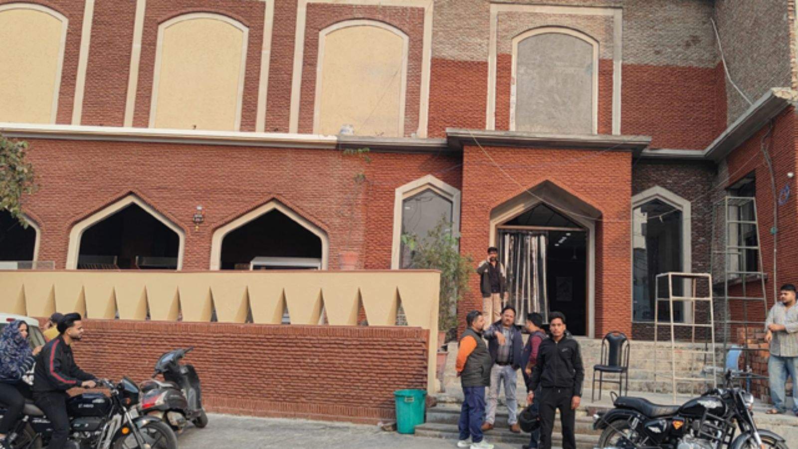 GST Department Raids Aggarwal Dhaba in Jalandhar