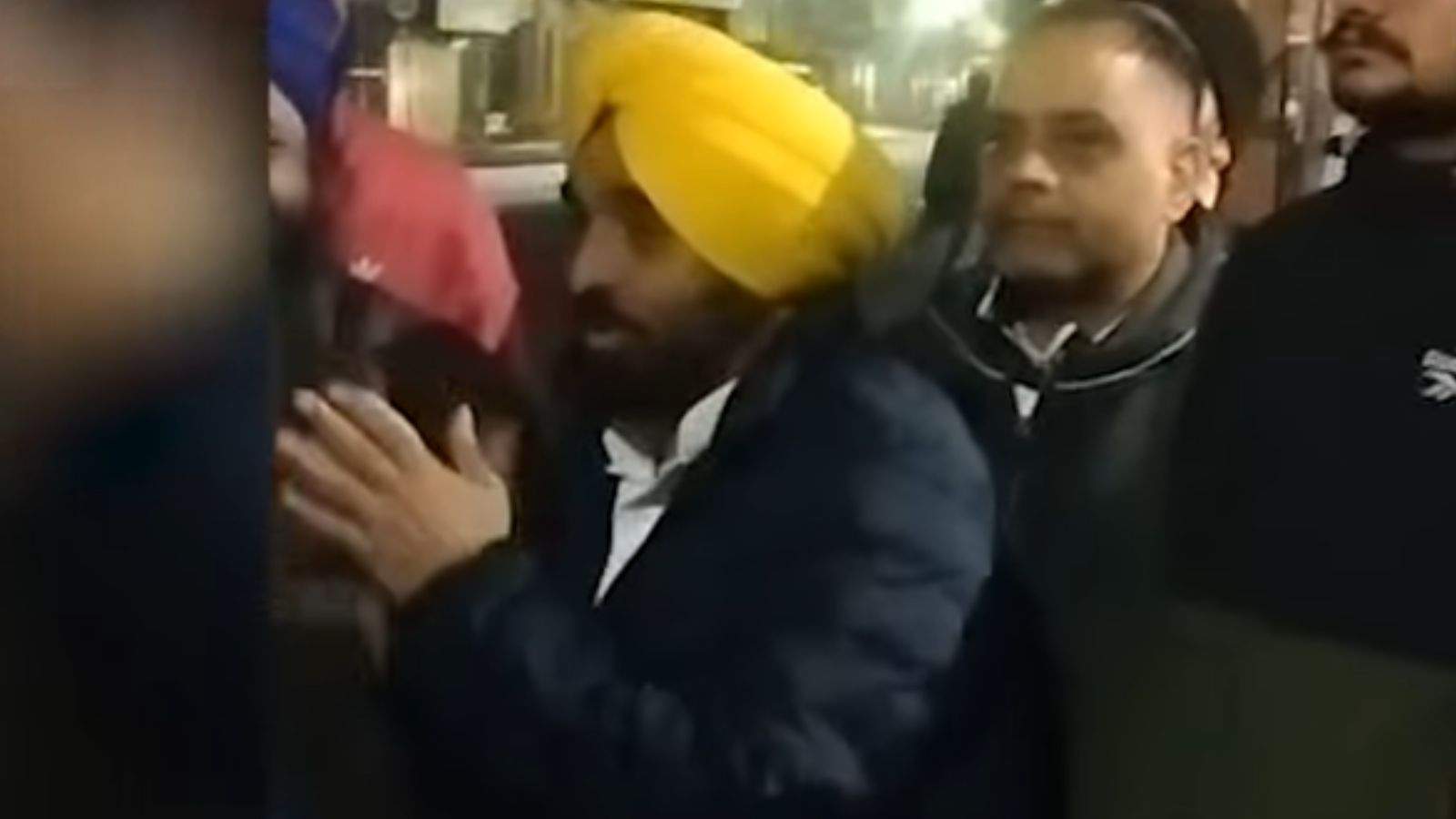 CM Bhagwant Mann's surprise inspection at the bus stand