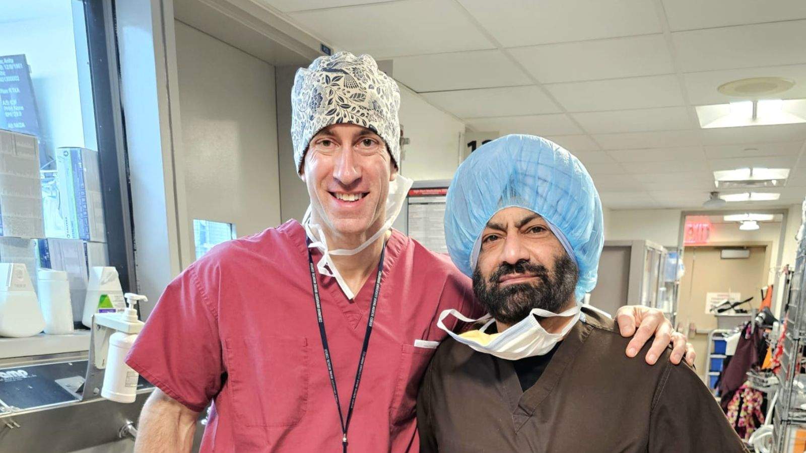Dr Harprit Singh of Orthonova Jalandhar Participates in Robotic Knee Replacement at New York Presbyterian Hospital
