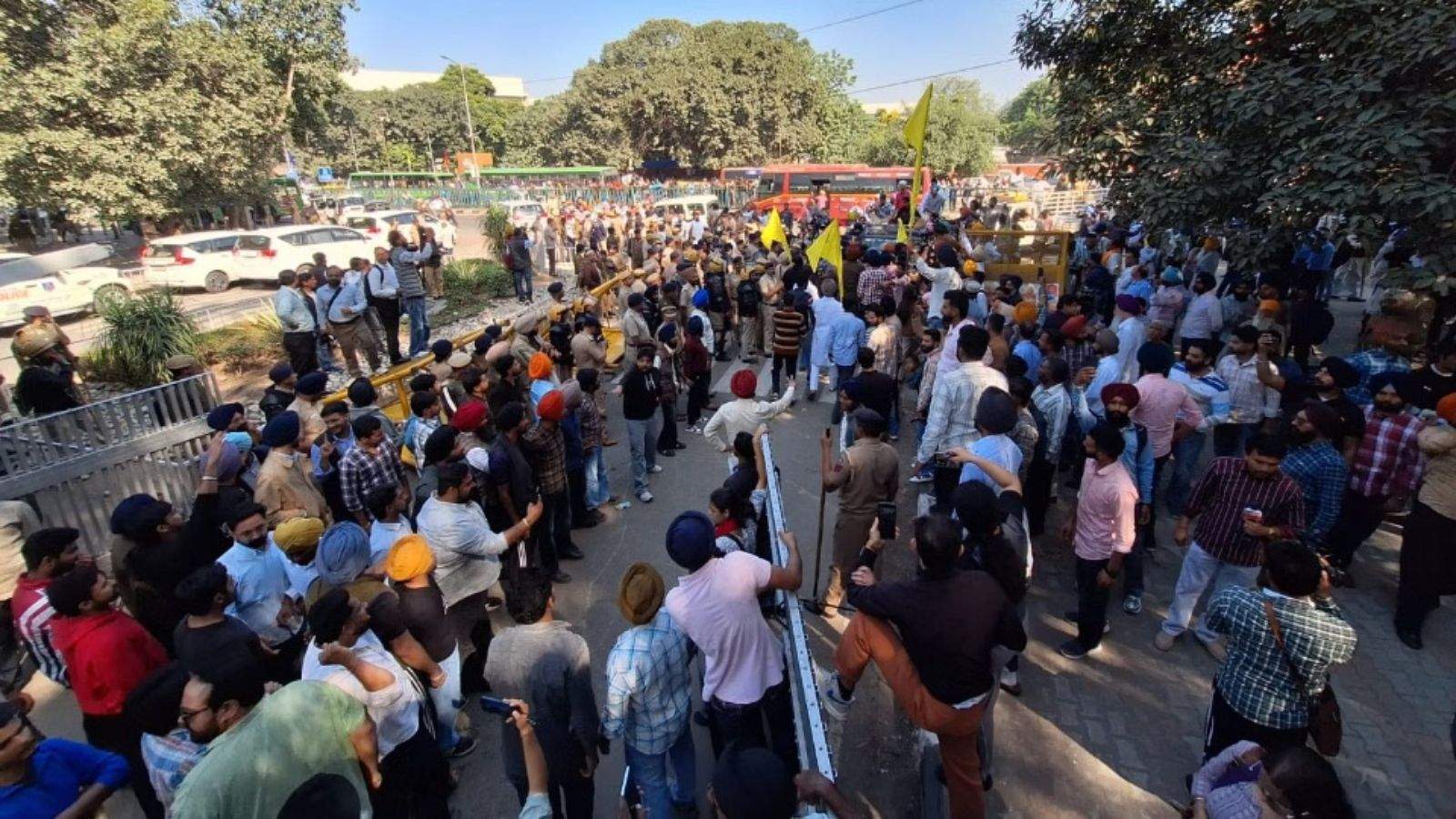 The meeting between students and officials at PU remained inconclusive