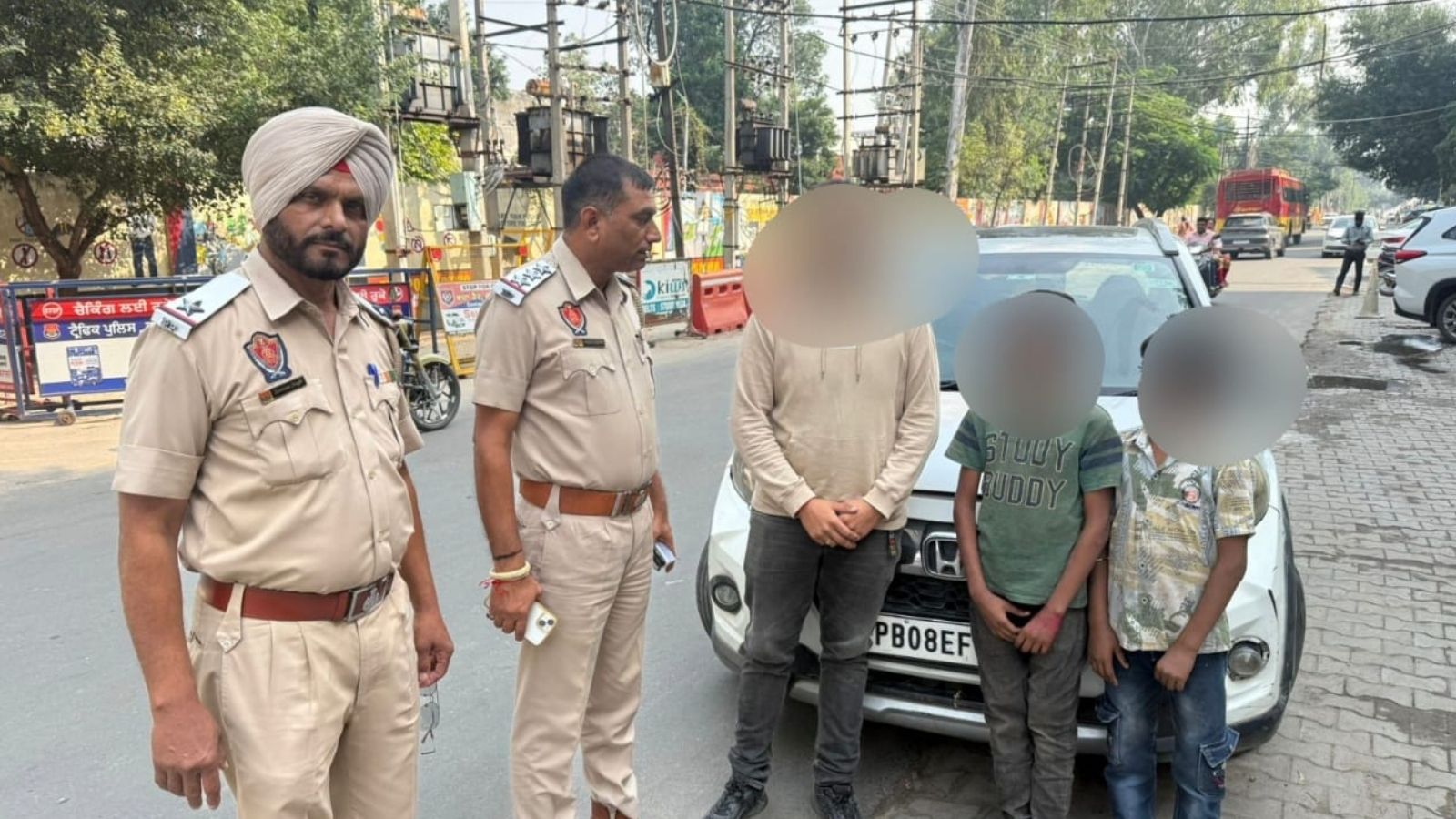 Kids perform stunts by jumping out of the sunroof in Jalandhar