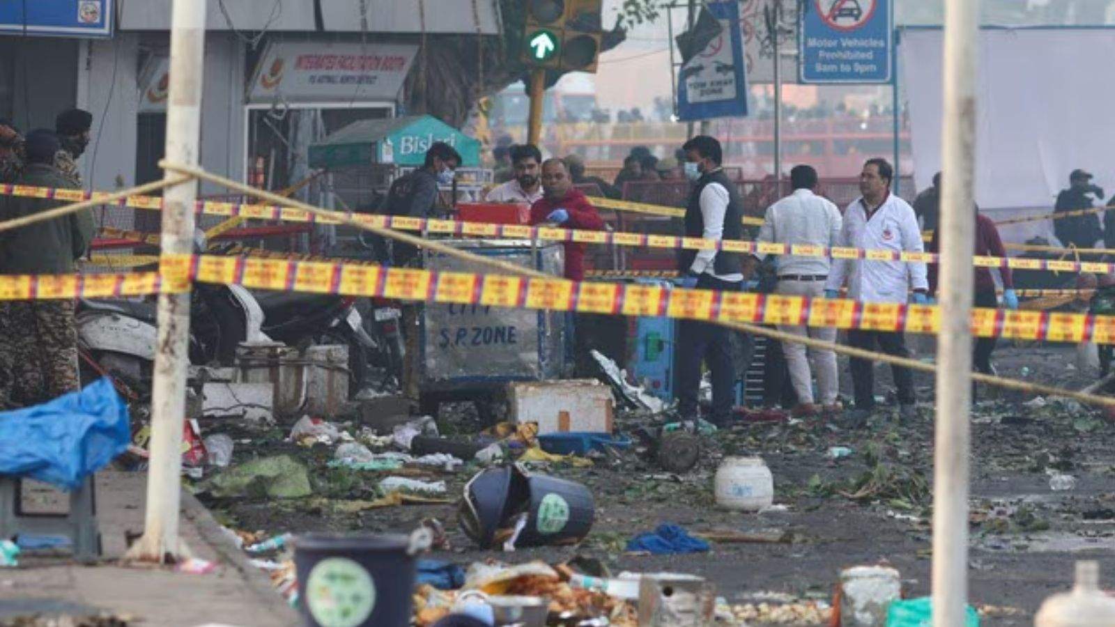 Delhi Red Fort Blast: Death toll rises to 12, terrorist Dr. Umar's friend arrested, another meeting to be held at the Home Ministry