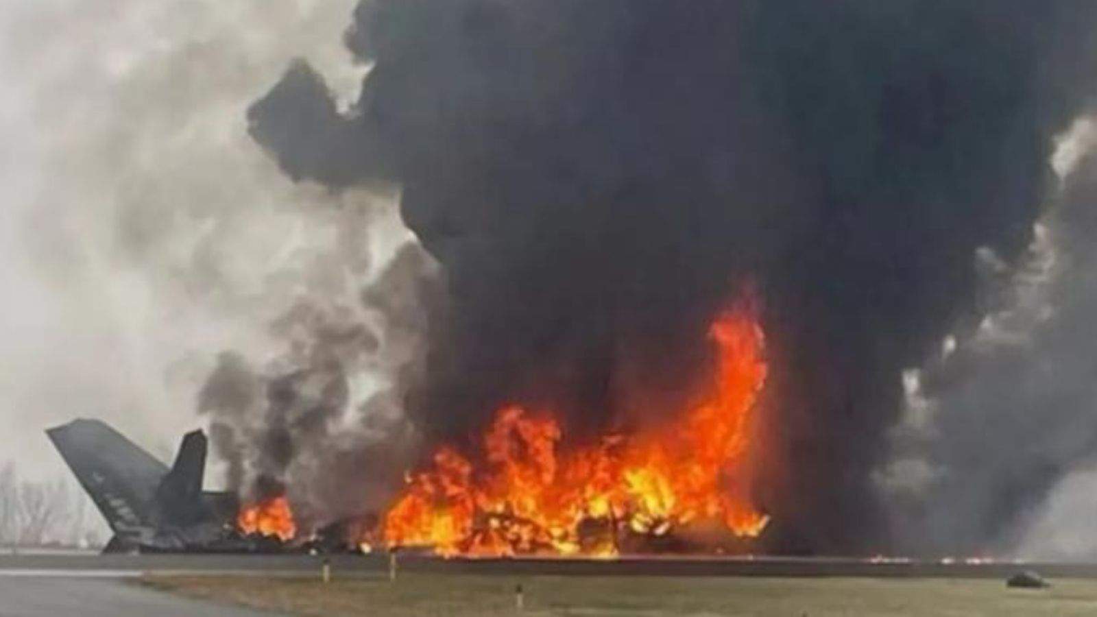Another plane crash in the US: A business jet crashed during landing in North Carolina