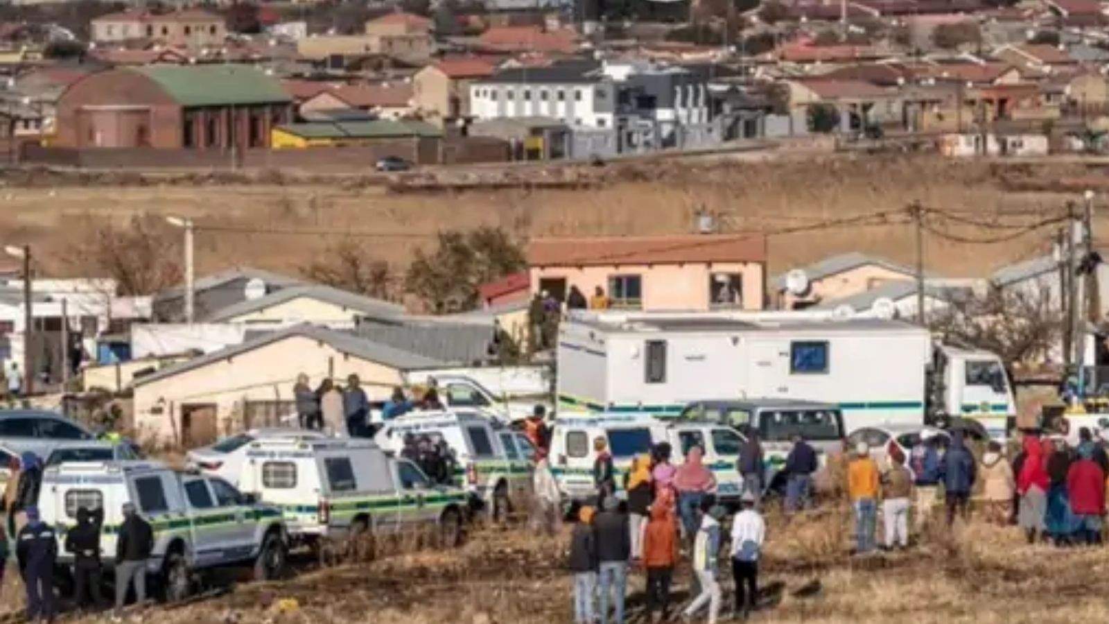 Indiscriminate firing in South Africa, 10 people killed and 10 injured.