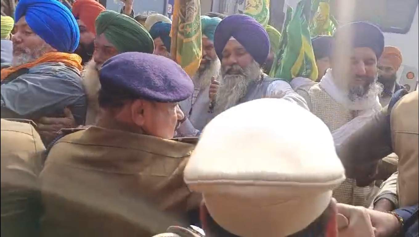 Punjab Rail Roko Andolan, Jalandhar Cantt Station, Farmer Protest, Manjeet Rai Detained, Rail Track Jam, Police vs Farmers, Electricity Amendment Bill 2025