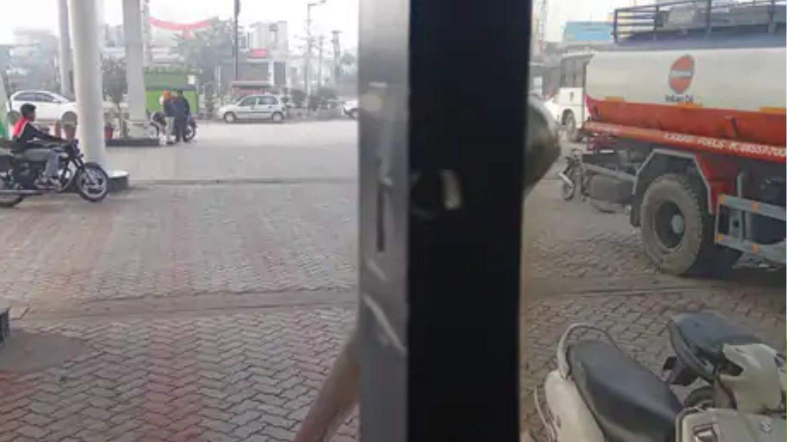 Firing near a petrol pump in Jalandhar