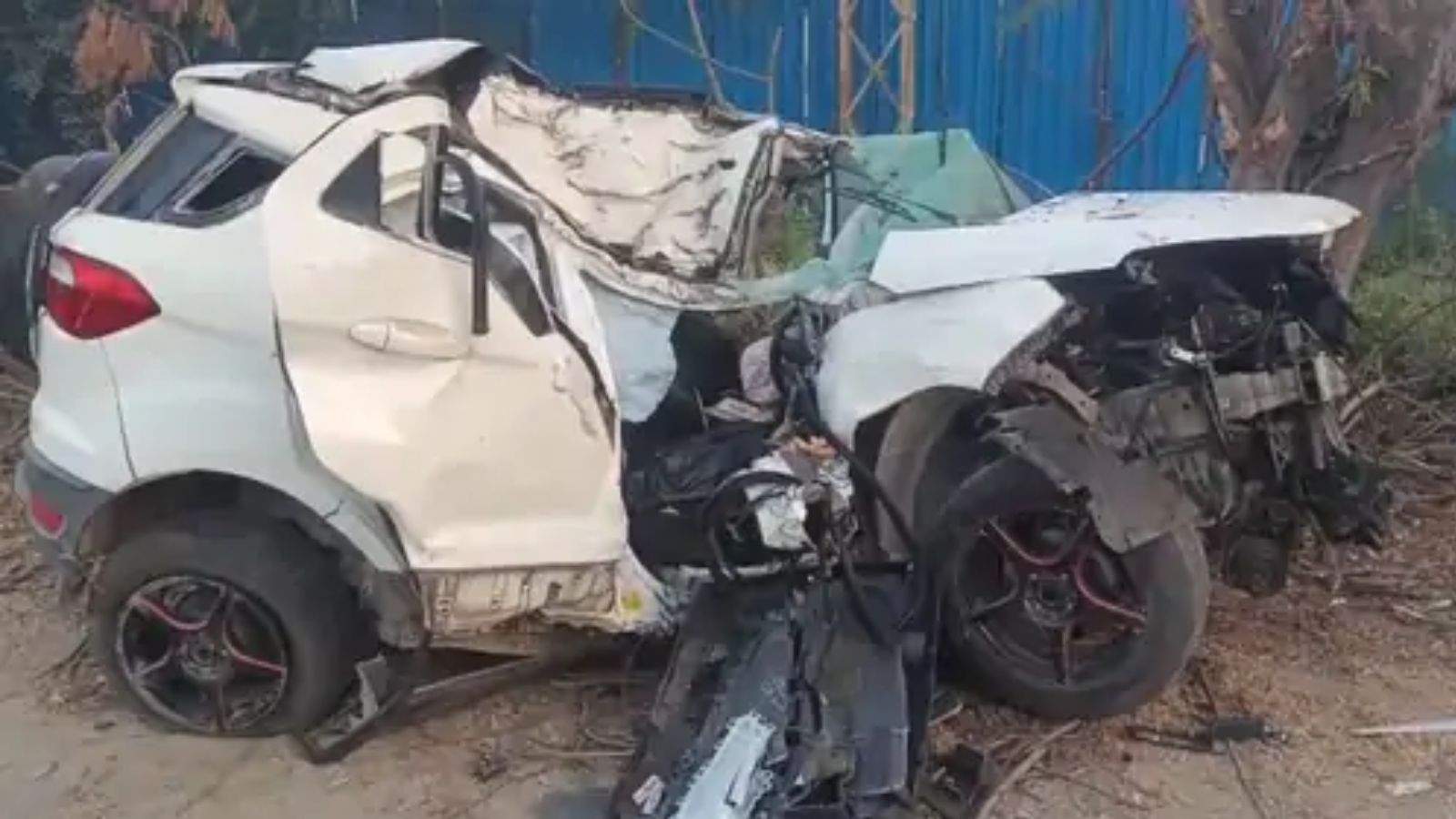 Telangana Accident, Ford EcoSport Car Accident, ICFAI College Students, Ranga Reddy Car Accident, National News,