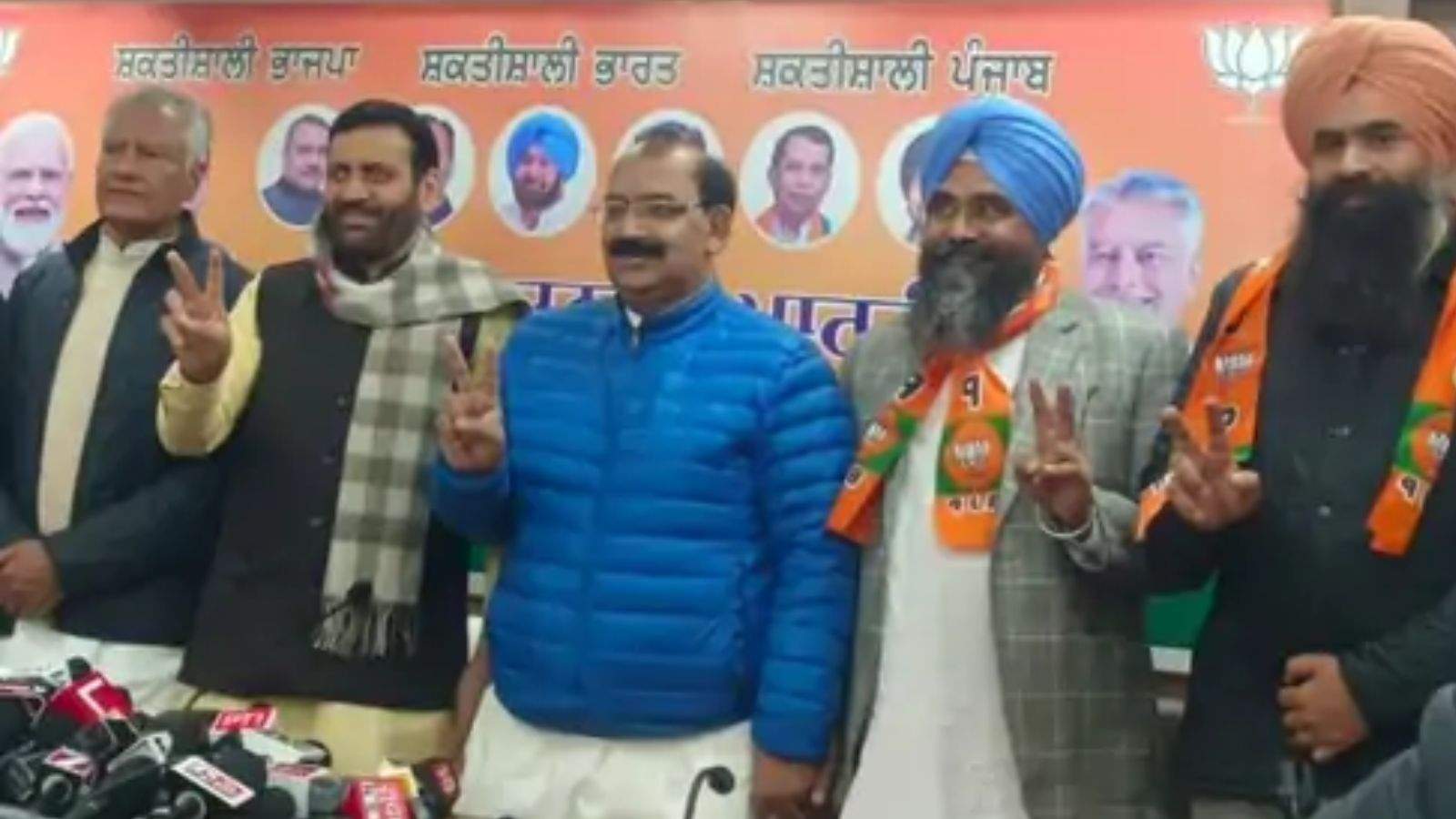 Four prominent leaders have joined the BJP.