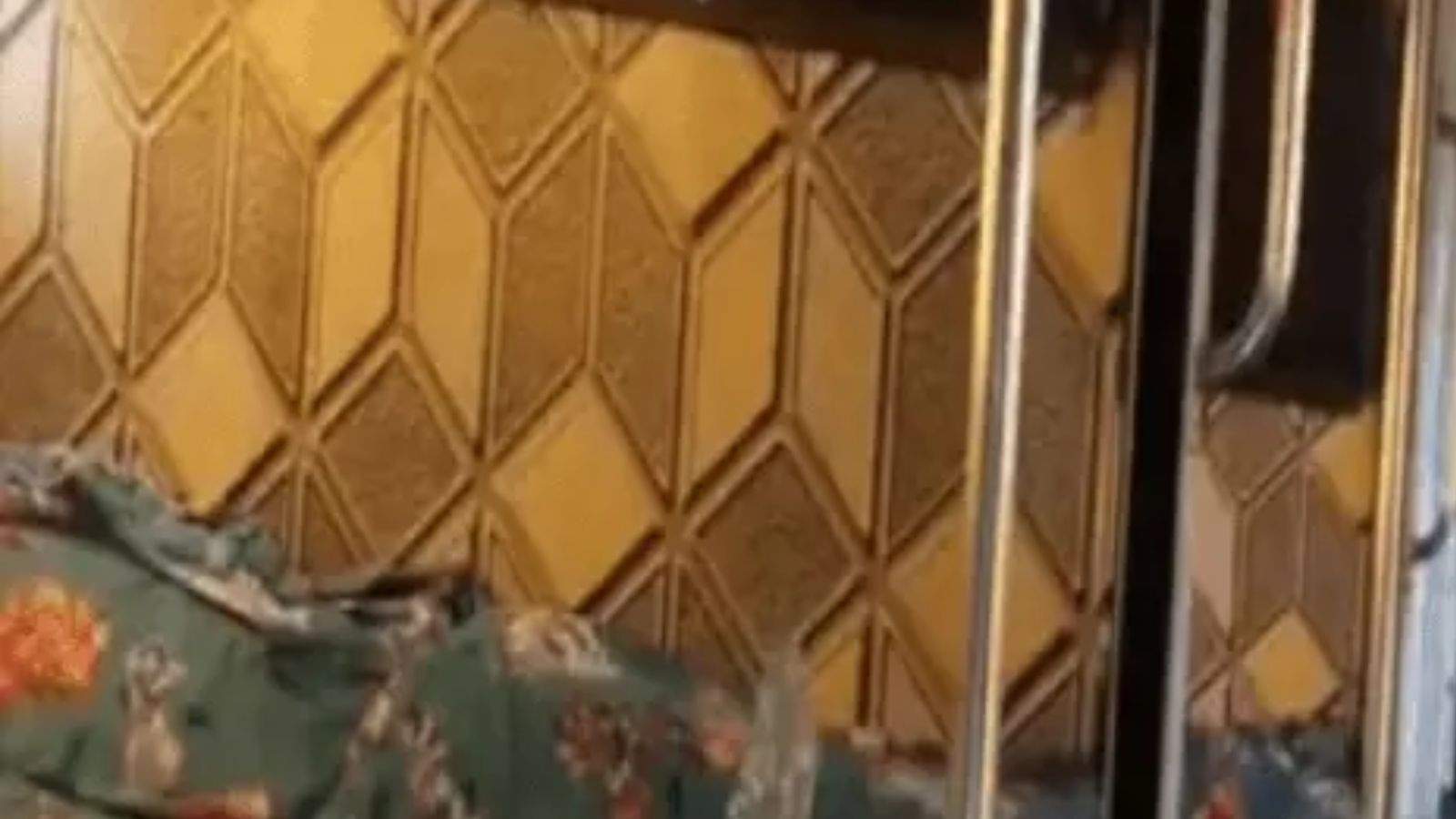 Jalandhar Pathankot Chowk incident, bus breakdown Jalandhar, passengers attack bus driver, bus vandalism Punjab, traffic jam Jalandhar, Punjab local news