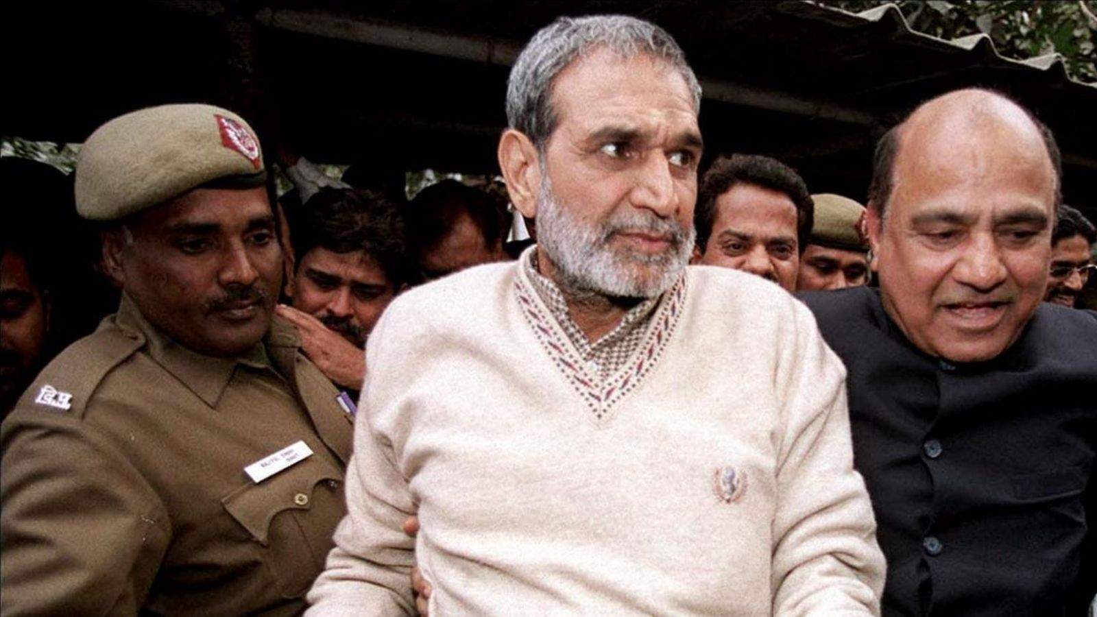 The court acquitted Sajjan Kumar in the 1984 riots case.