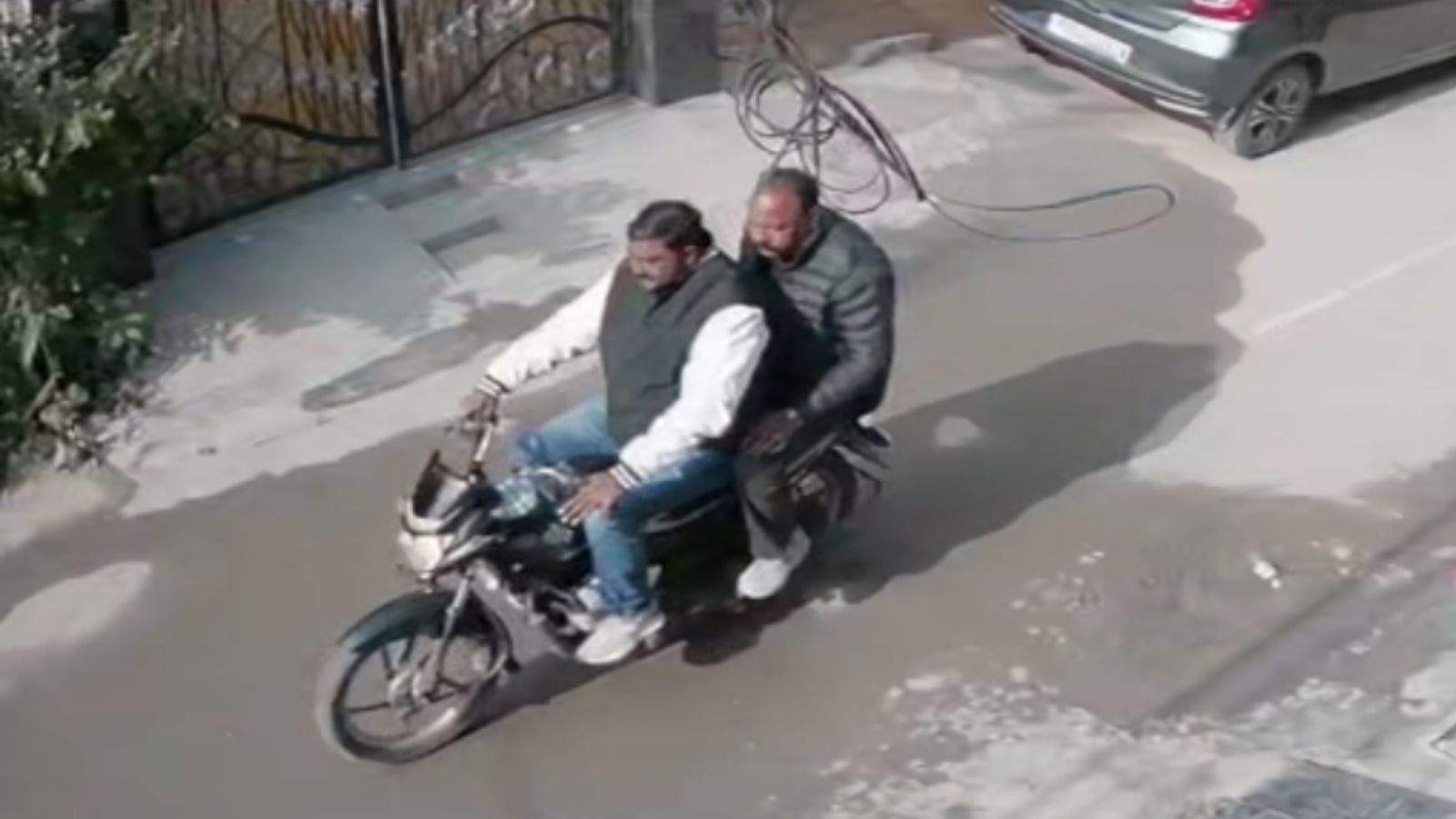 Jalandhar fraud case, fake municipal workers scam, Friends Colony cheating, Jalandhar crime news, elderly couple cheated