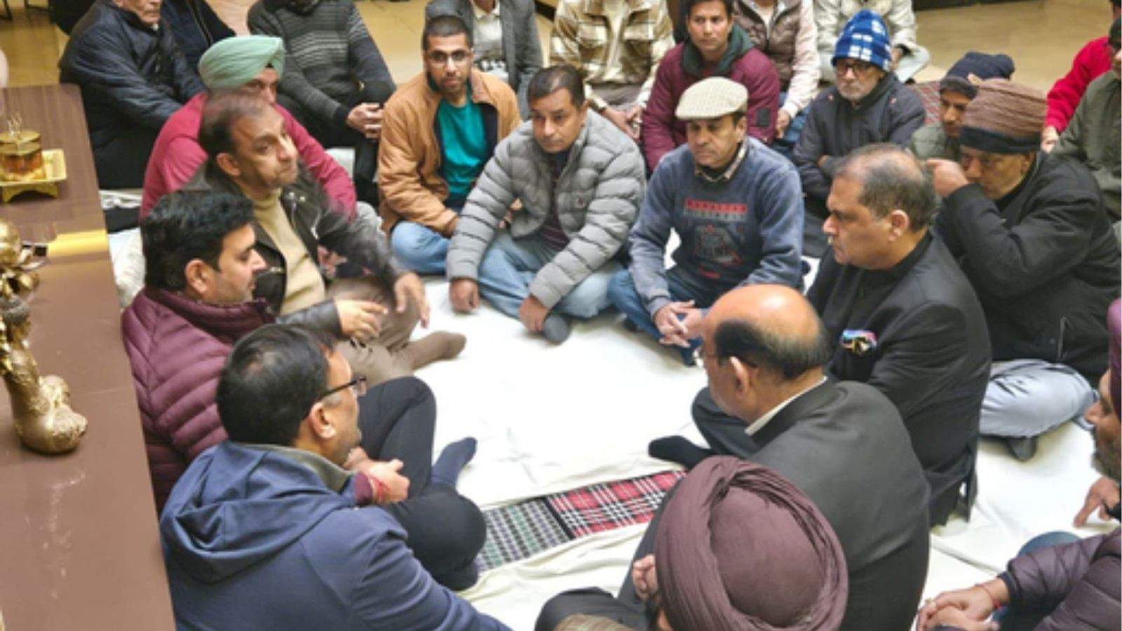 Vinod Dhir Death News, Mayor Vineet Dhir Father Passed Away, Jalandhar Mayor News, Educationist Vinod Dhir Demise, Punjab Political Condolence