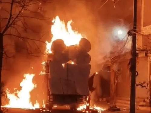 The cylinder explosion caused panic in the area