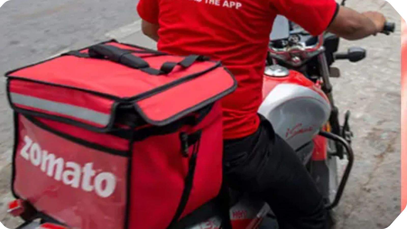 A Zomato delivery boy was robbed in Jalandhar