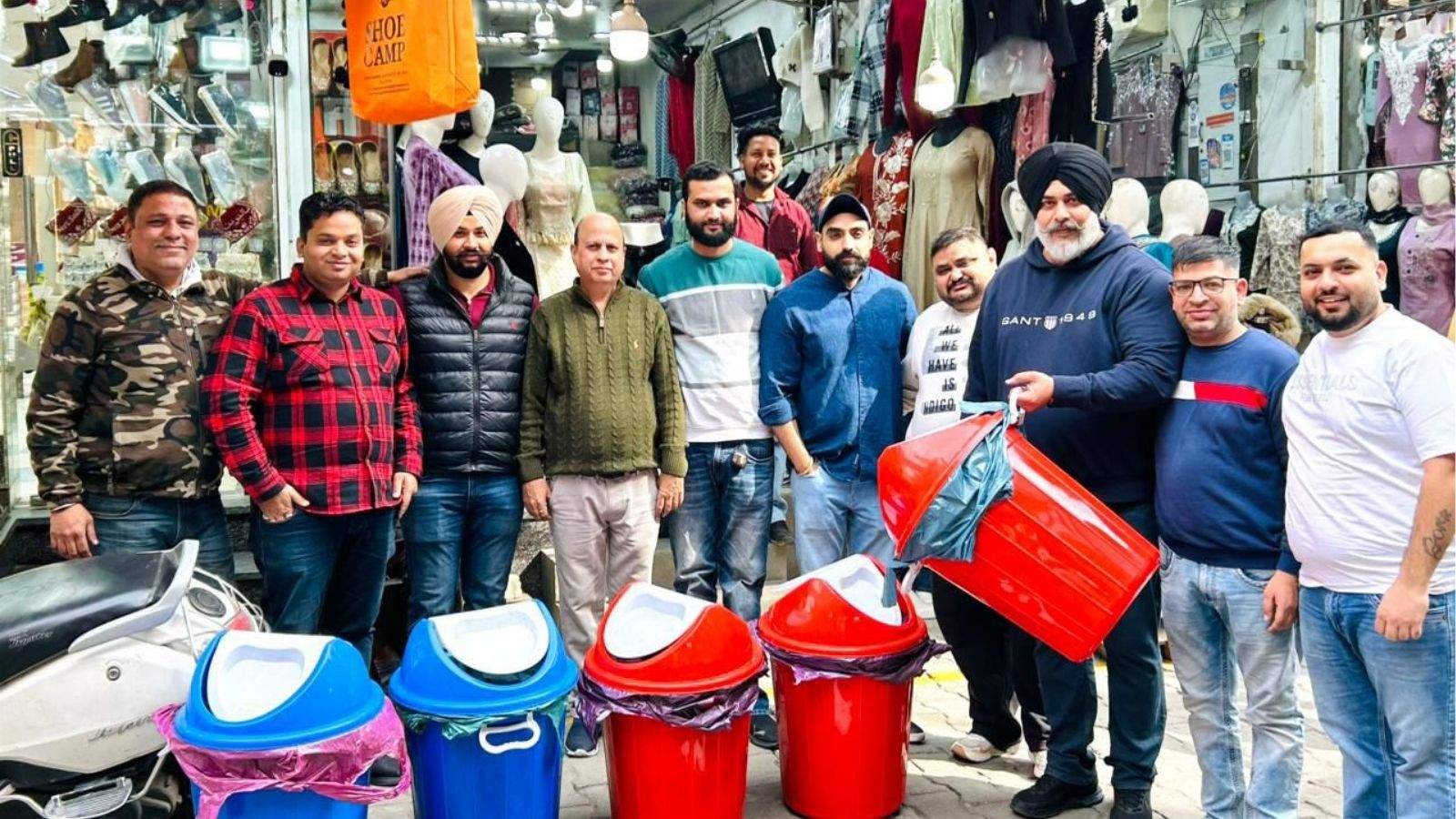 Cleanliness drive in Bazar Shekhan, Jalandhar; dustbins distributed to shopkeepers