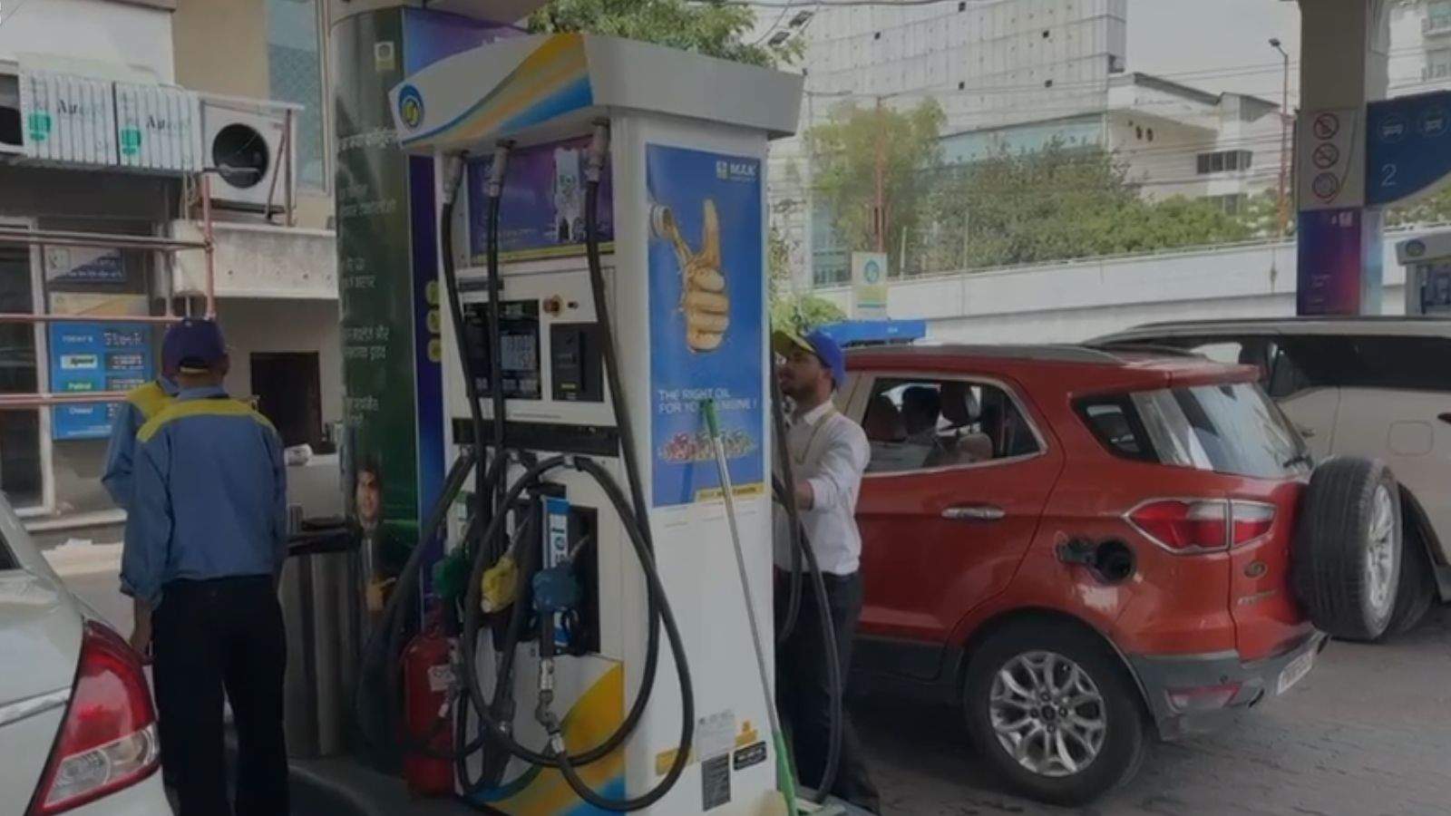 Turmoil over Petrol and Diesel in Punjab: Ban Imposed on Filling Diesel in Drums and Cans