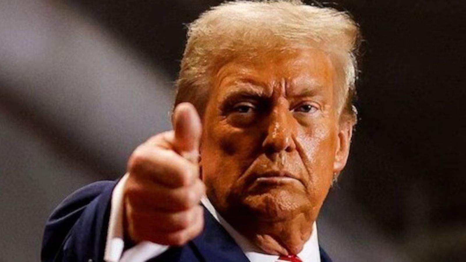 Donald Trump claims: Iran is ready to negotiate on ceasefire.