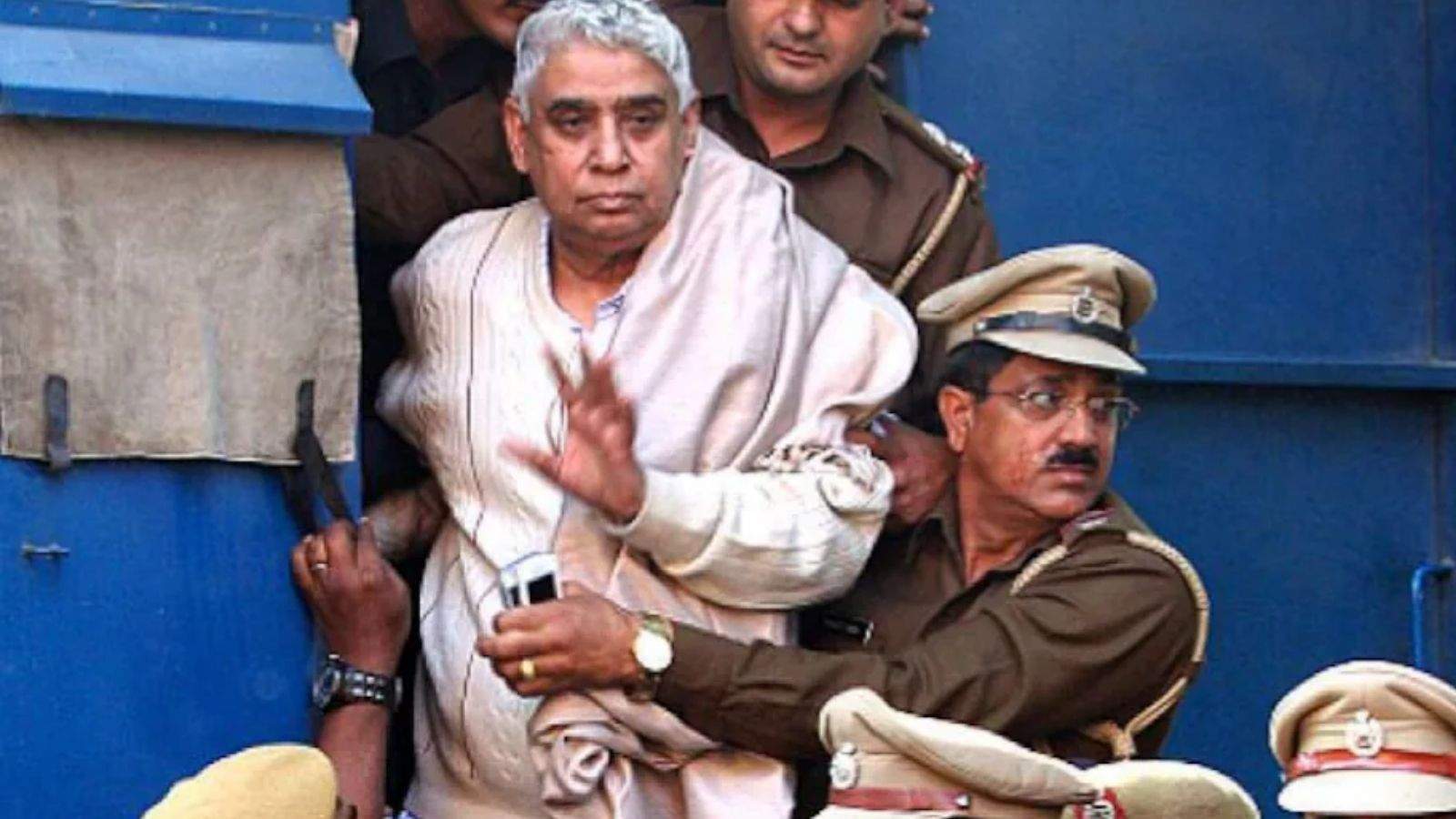 Major Relief for Sant Rampal from High Court; Granted Bail in Sedition Case