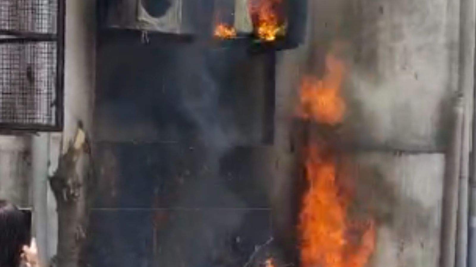 Fire Breaks Out Outside Mall in Jalandhar's Model Town; AC Outdoor Units Damaged